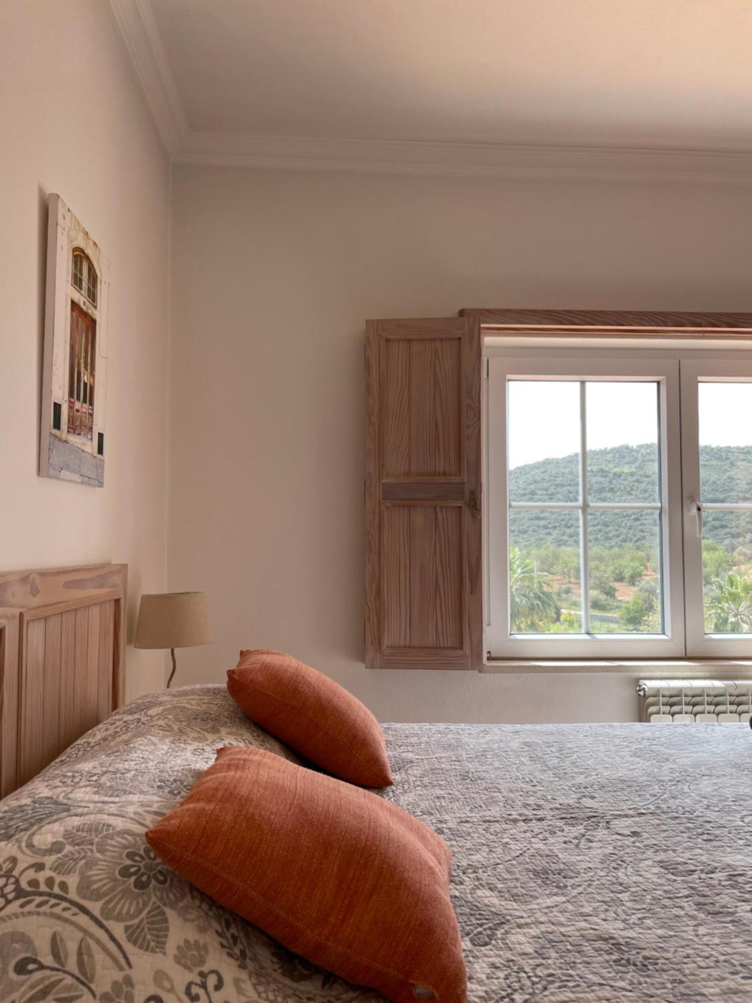 B&B Entrecolinas Paderne  Exteriör bild