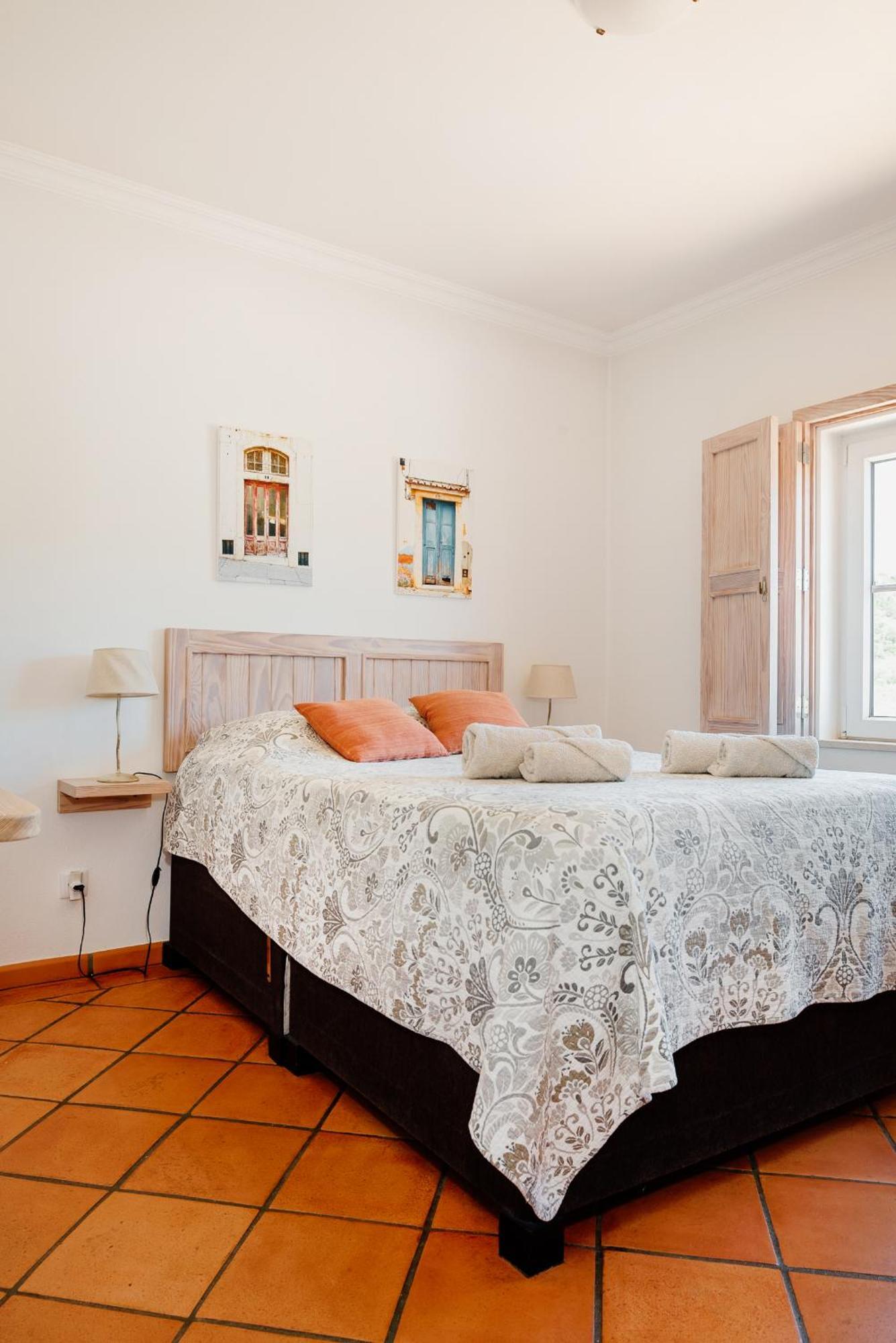 B&B Entrecolinas Paderne  Exteriör bild