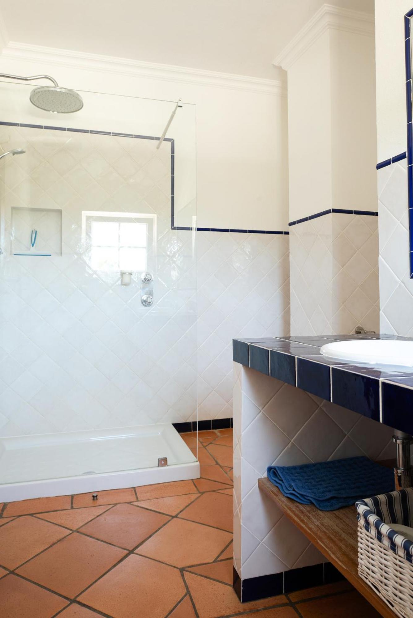 B&B Entrecolinas Paderne  Exteriör bild